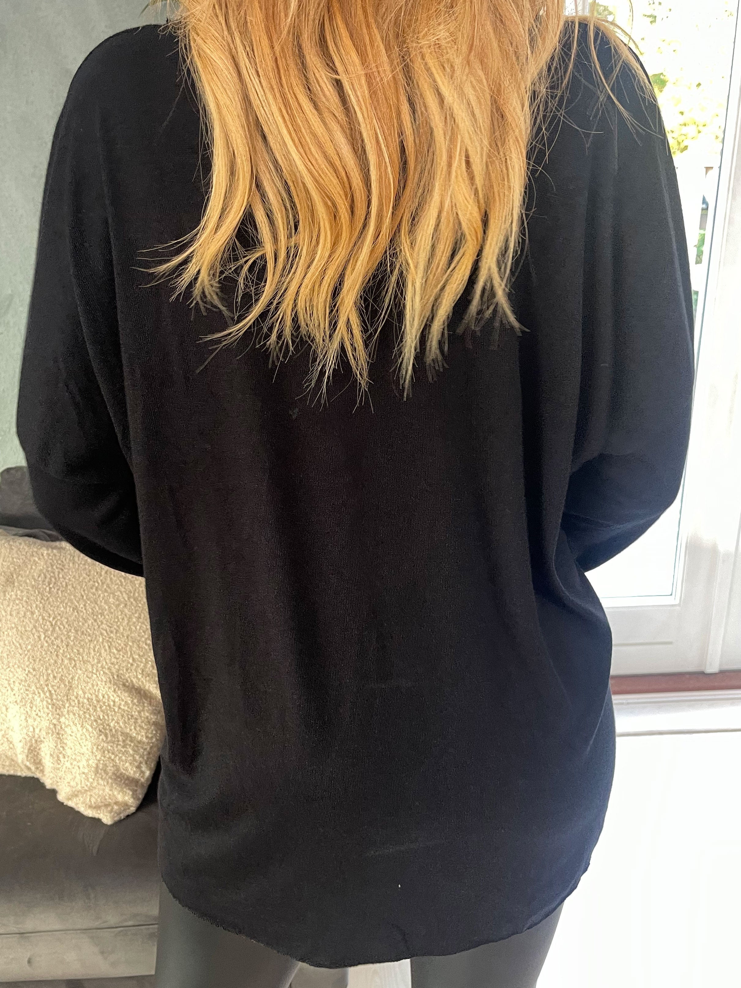 Nayara - Mjuk blus med litet silverhjärta